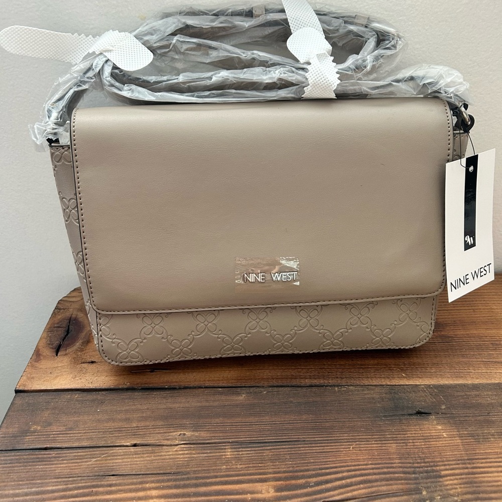 Nine West Tan Crossbody Bag with Modern Design 11x7”